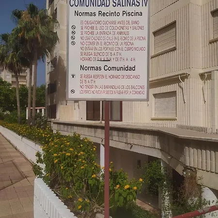 Salinas Park Solo Familias Apartment Playa de Gandia
